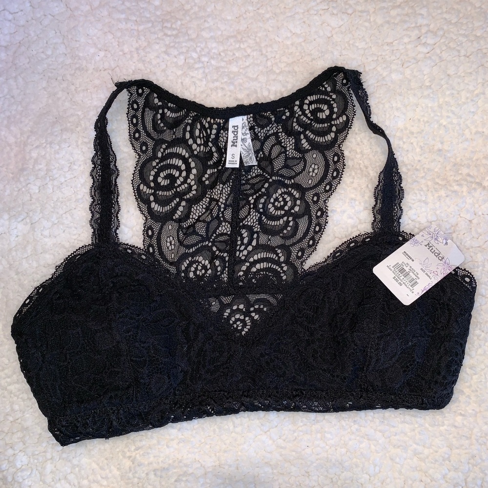 Super cute bralette! Brand new with tag!